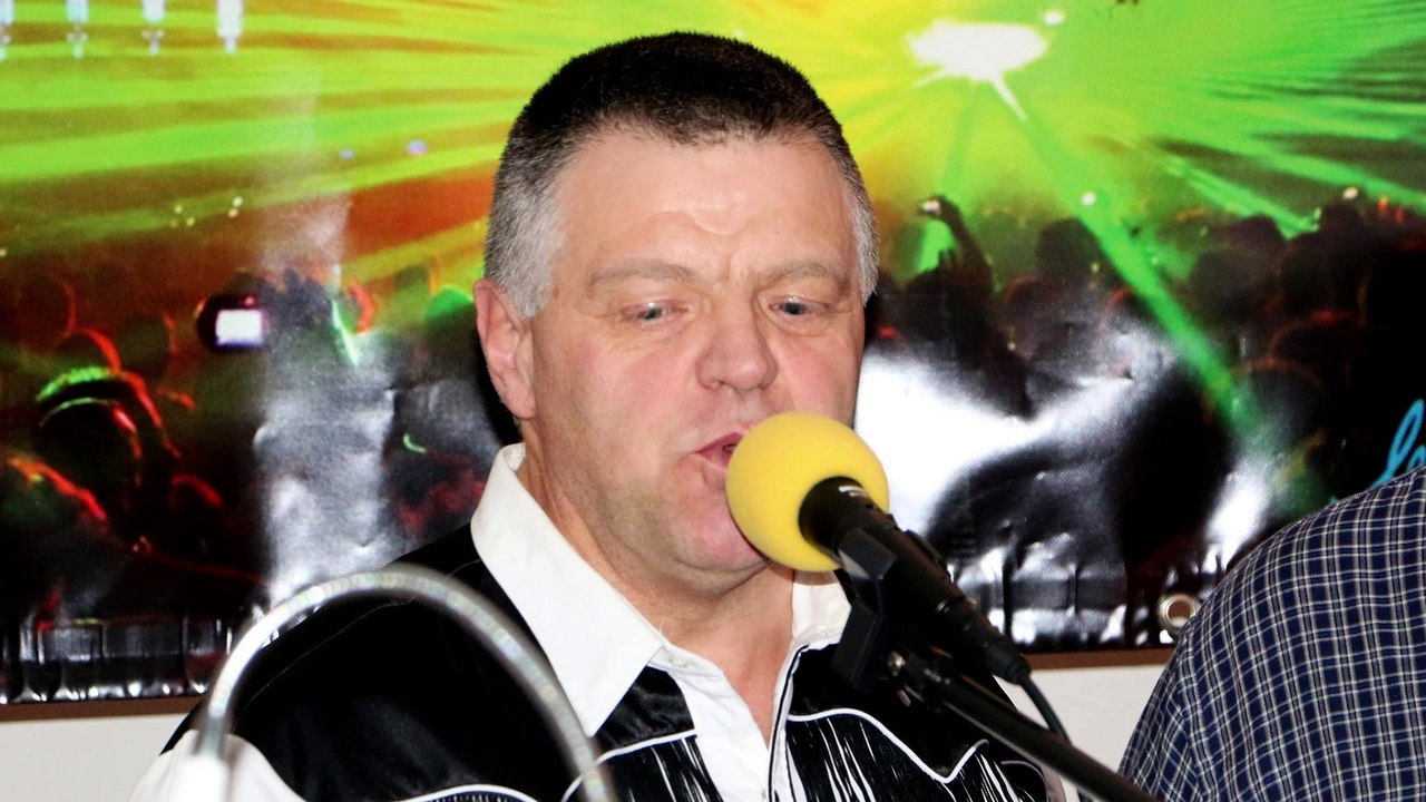 EDDY MITCHELL   Il ne rentre pas ce soir  #virals#cover#daniellecavorzin ‐ Réalisée avec Clipchamp