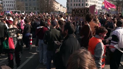 Demo zum Frauentag in Berlin: "Es hat sich fast nichts geändert"