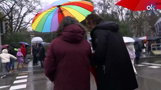 El 8m más violento: tratan de expulsar dos veces al equipo de OKDIARIO