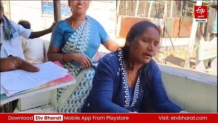 ఎస్సారెస్పీ కాల్వలోకి దూసుకెళ్లిన కారు - కుమారుడు, కుమార్తె సహా తండ్రి మృతి