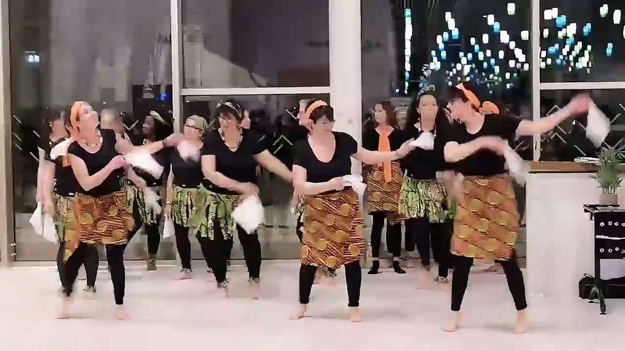 Yé!(l'eau) dans avant le spectacle