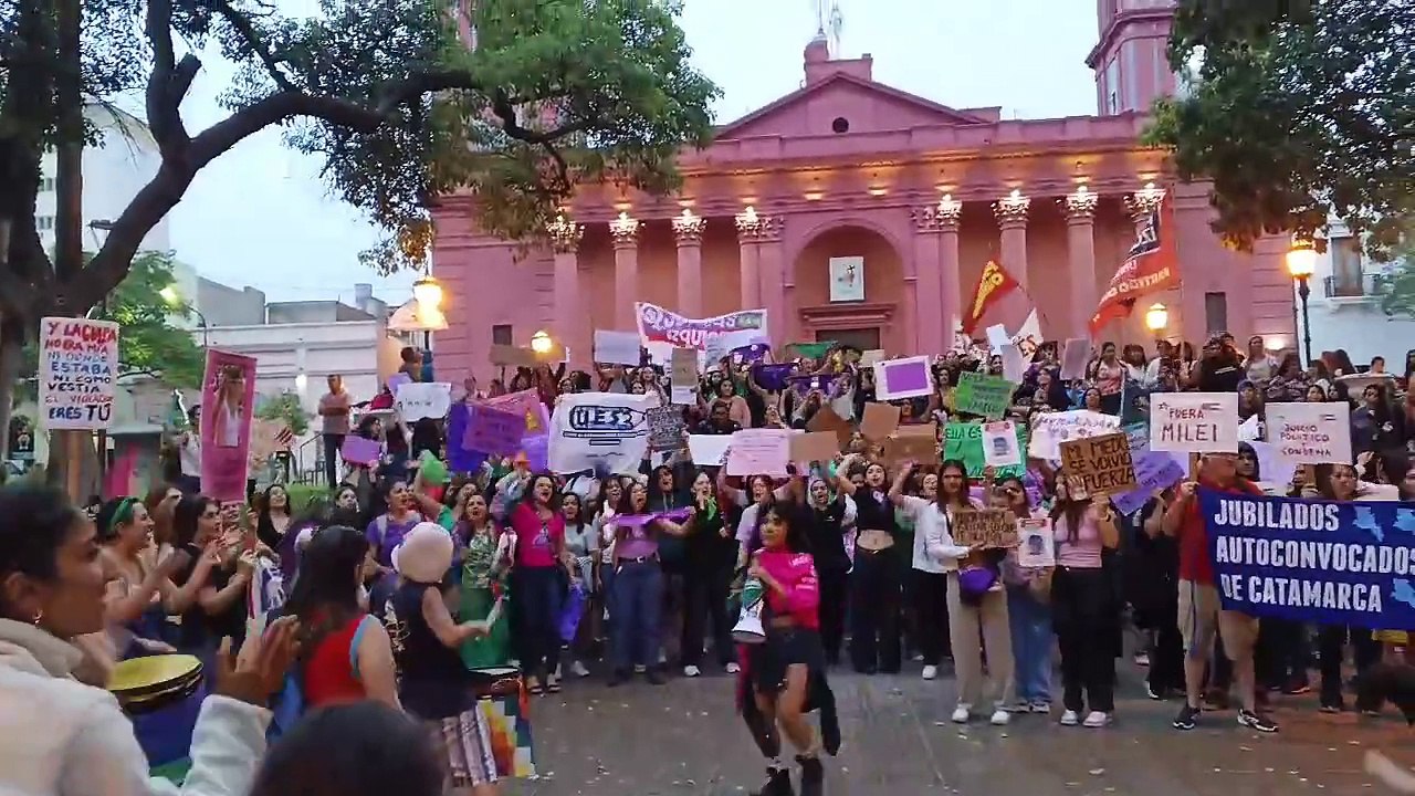 marcha del 8m.mp4
