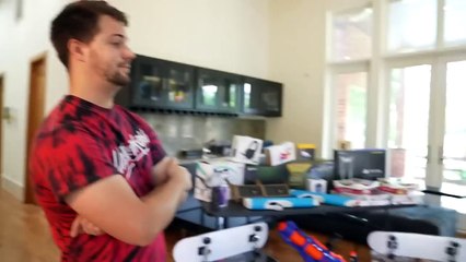 Anything Your Eyes Look At, I’ll BUY IT! 👀💰 (Ultimate Shopping Challenge)