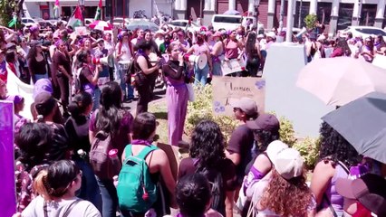 tn7-Miles-de-mujeres-marcharon-contra-violencia-de-género-y-desigualdad-en-San-José?--080325