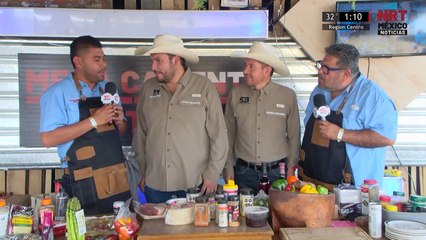 Hugo Lozano, Carlos Villarreal y Cristina Amezcua en el Festival de la Carne Asada de Sabinas