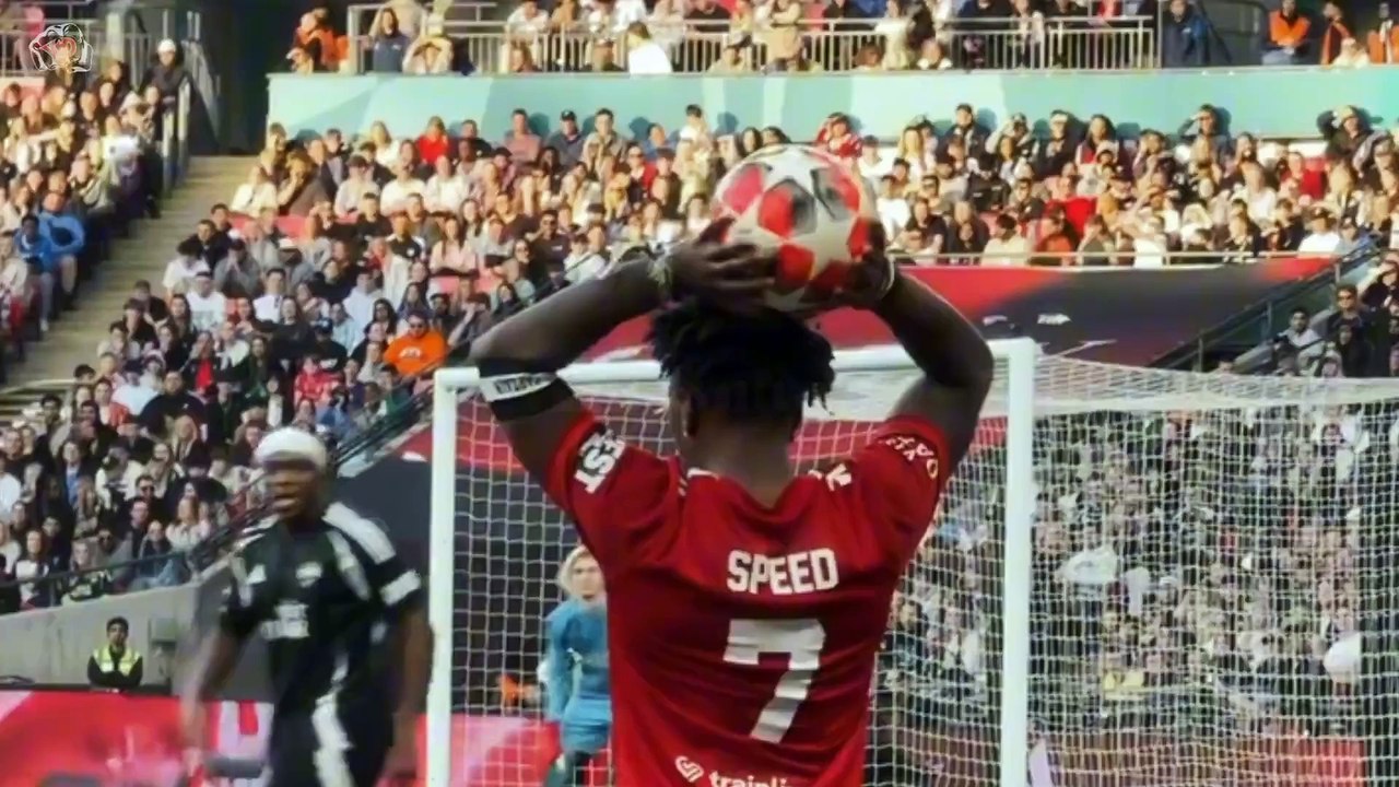 iShowSpeed Does CR7's Siuuu Celebration After Scoring a Goal | Sidemen Charity Match 2025