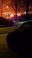 Voiture en feu, à Mouscron, ce 9 mars 2025.