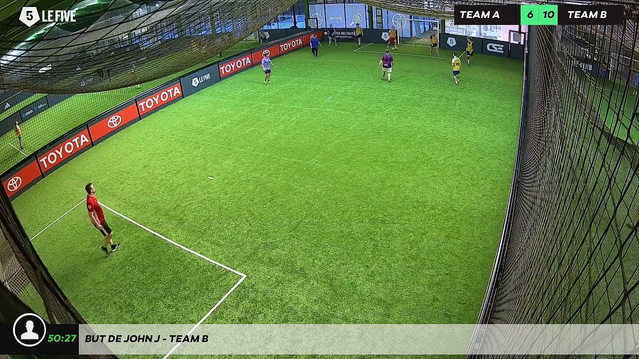 But de John J - Team B