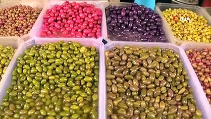 Renkli zeytin şöleni başladı! Kilosu 250 TL