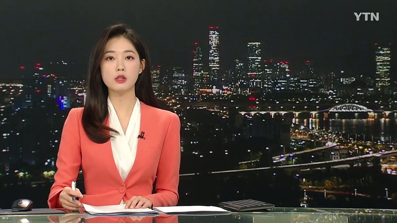 부산 온천동에서 차량 2대 전복...다친 사람 없어 / YTN