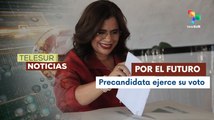 La precandidata Rixi Moncada ejerce su voto en las primarias