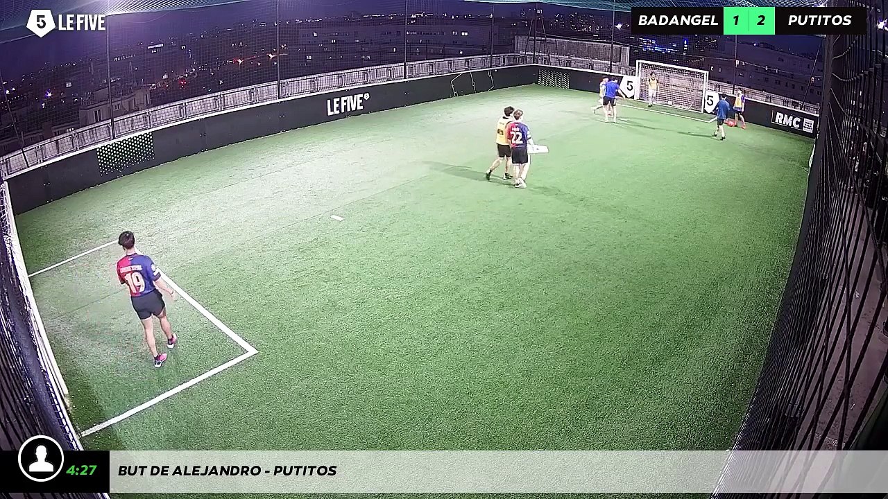 But de Alejandro - putitos