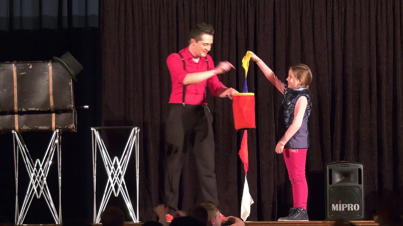 Kinderveranstaltung Mr Stefano im HDB Strasshof