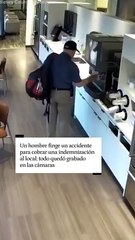 Un hombre tiró cubos de hielo para simular que se había caído