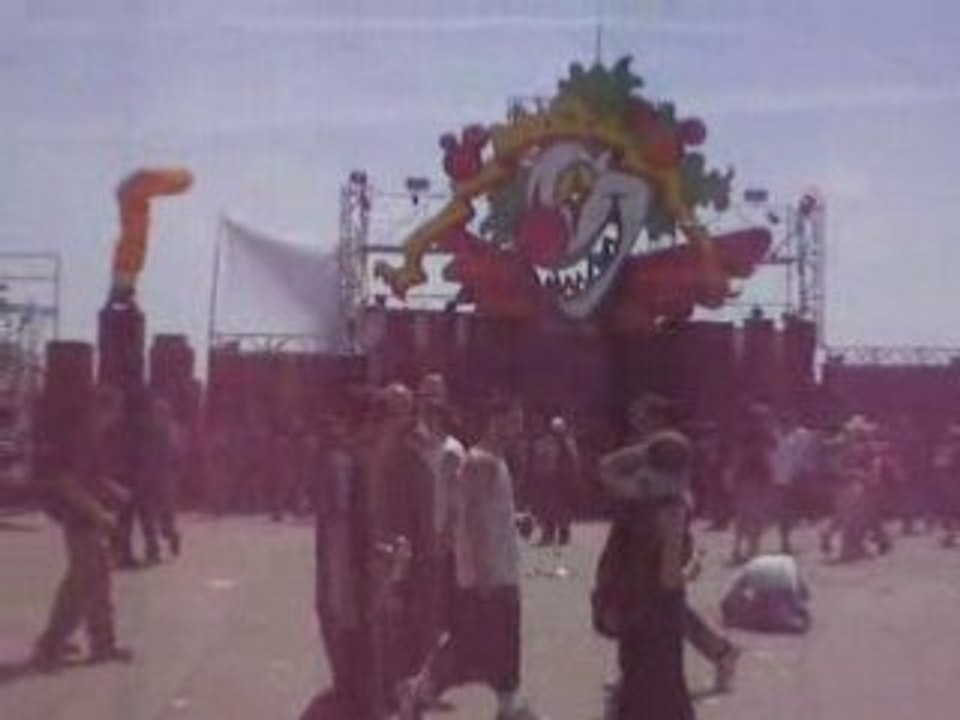 Teknival 1 mai  Crucey 2008 (28) Nawak / 3 fazé / acolytes