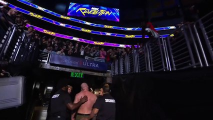 #AEWRevolition This was a cool way to end the show. Loved This!