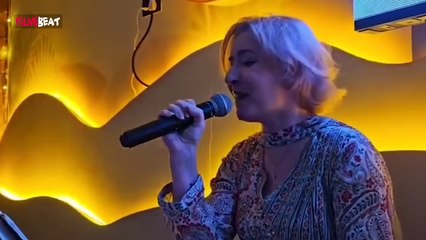 Puneeth rajkumar ಫಾರಿನ್ ಲೇಡಿಯ ಕಂಠದಲ್ಲಿ ಬೊಂಬೆ ಹೇಳುತ್ತೈತೆ ಹಾಡು | Filmibeat Kannada