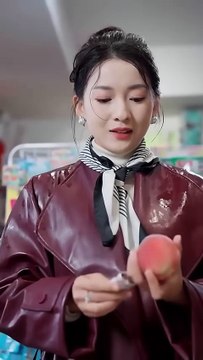 On their son’s birthday, her husband embraced his mistress, so she left—only for her ex to return with their son, begging.