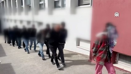 Adana'da uyuşturucu operasyonlarında 40 tutuklama