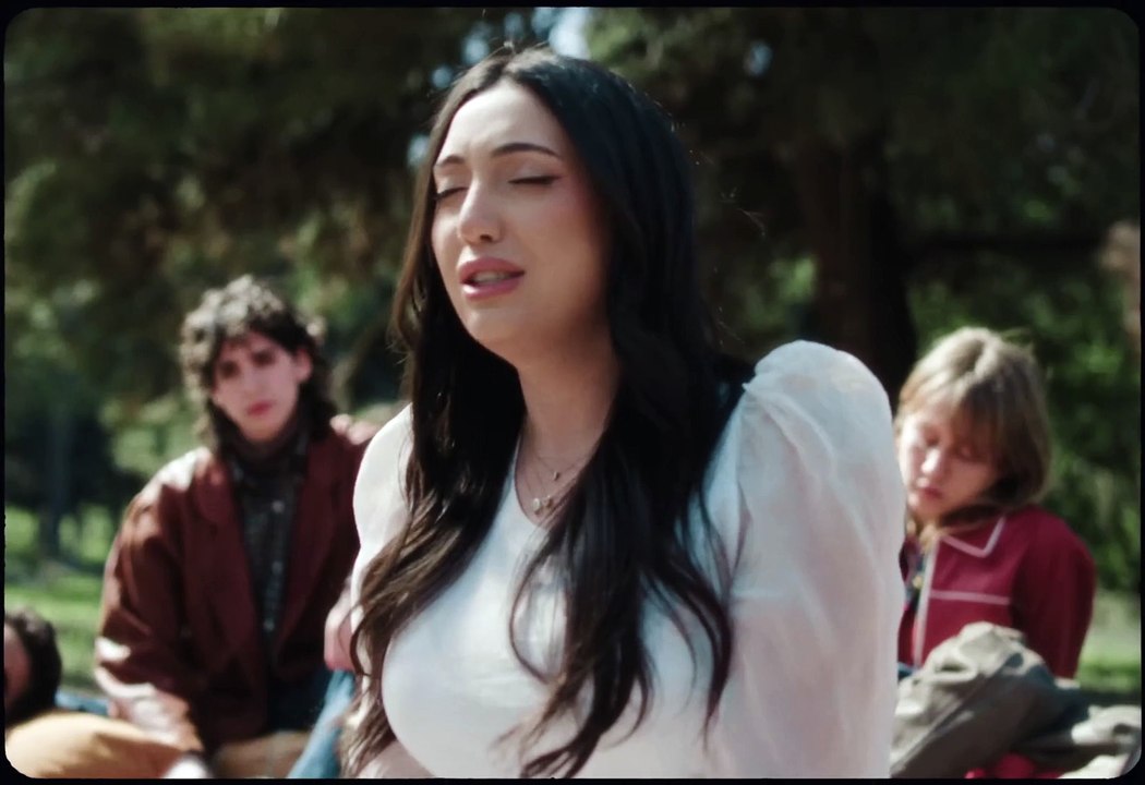 Découvrez la chanson bouleversante d'Israël pour l'Eurovision interprétée en Français, en Anglais et en hébreu par Yuval Raphael, survivante des attaques du 7 octobre