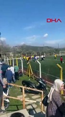 U17 futbol maçında tekme ve yumruklu kavga