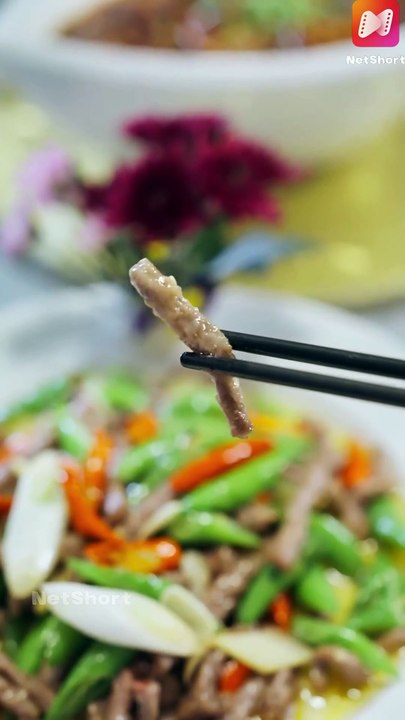 El despreciado lavaplatos resultó ser un maestro culinario capaz de atraer un fénix.