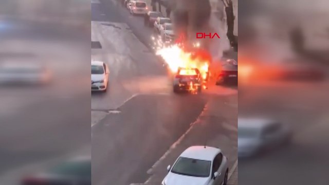 Avcılar'da alev alev yanan otomobil 7 araca çarptı