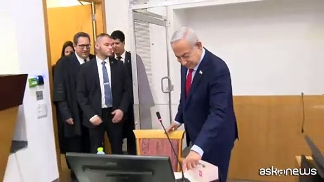 Israele, Netanyahu in tribunale per il processo per frode a suo carico