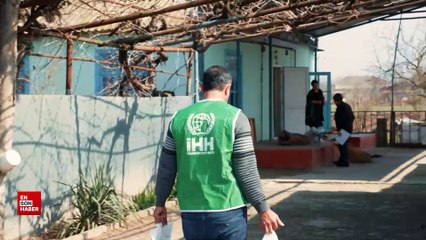 İHH'dan kardeş Azerbaycan'a yardım: Ramazan kumanyası dağıtıldı