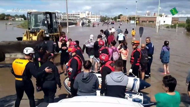 Inundación en Argentina deja 16 muertos y USD 400 millones en daños