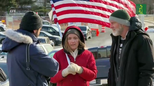 Trump prevé un periodo de transición económica en EE.UU. e insiste en los aranceles