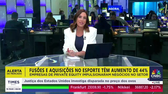 Prada compra Versace? O impacto bilionário dessa possível fusão; sócio da Godke Advogados explica