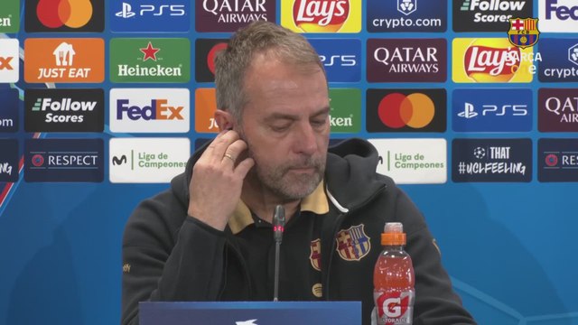 Las palabras de Flick, visiblemente emocionado, tras la muerte del doctor del Barça: “Es muy importante ganar mañana”