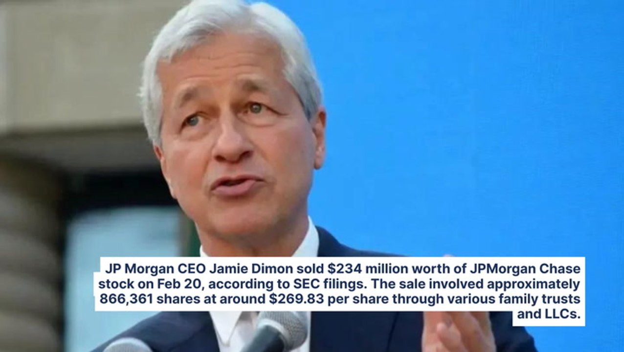 Jamie Dimon Cashed Out $234 Million In JPMorgan Stock, Warren Buffett Stockpiled $334 Billion In Cash — Weeks Later, Markets Crashed. Coincidence?