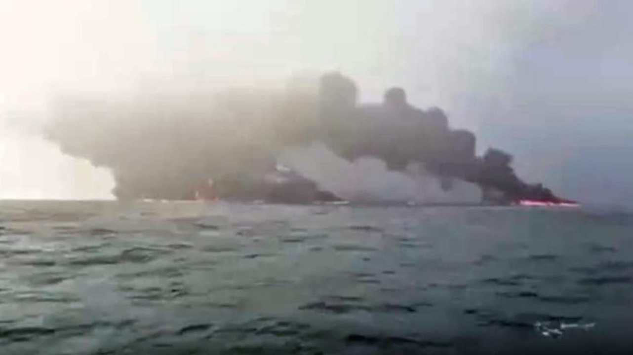 GB, collisione tra una petroliera e una nave cargo. Fuoco a bordo e rischio danno ambientale