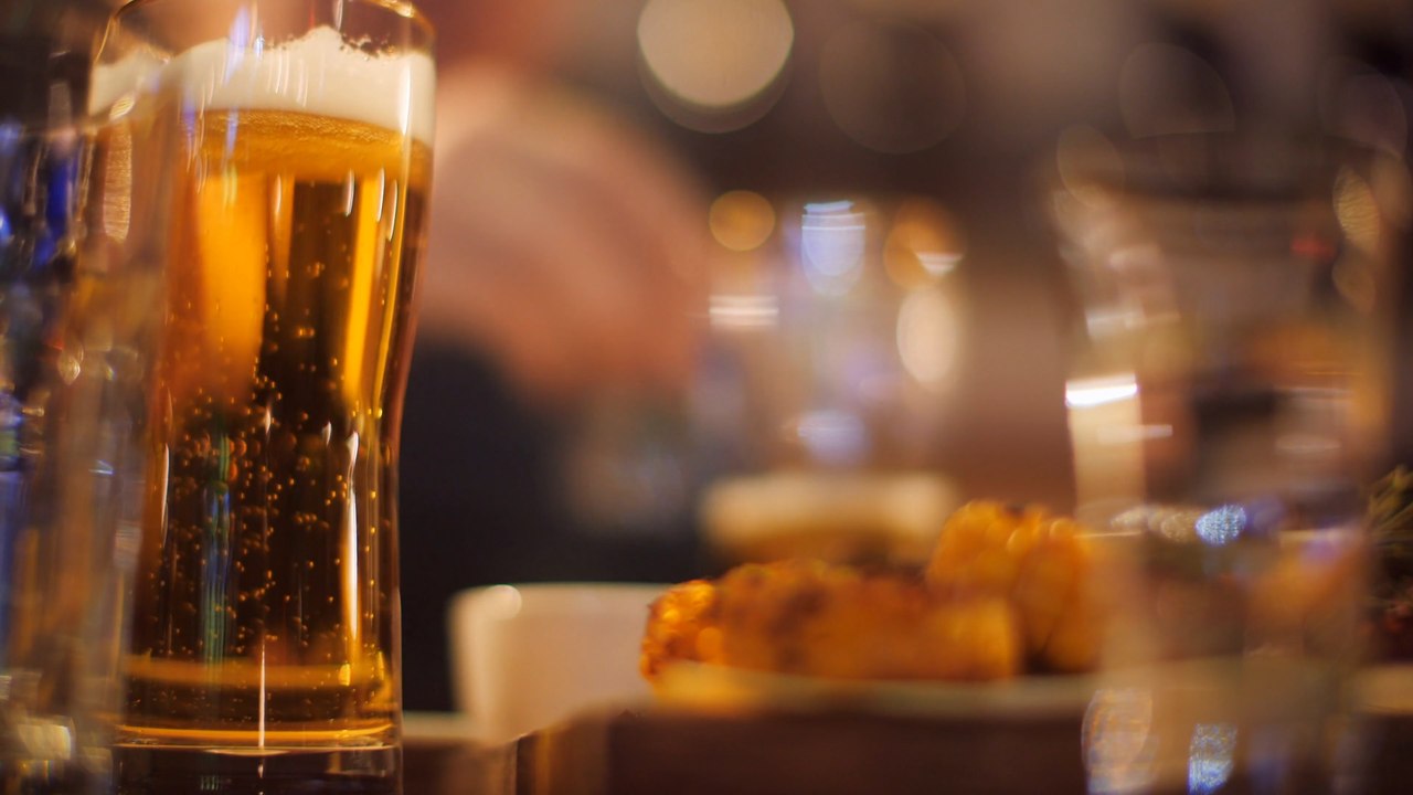 Prison overcrowding: Could taking away pub privileges be the answer?