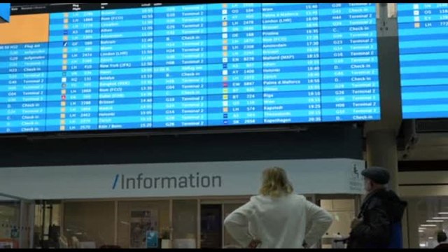 Germania, migliaia di voli cancellati all'aeroporto di Monaco
