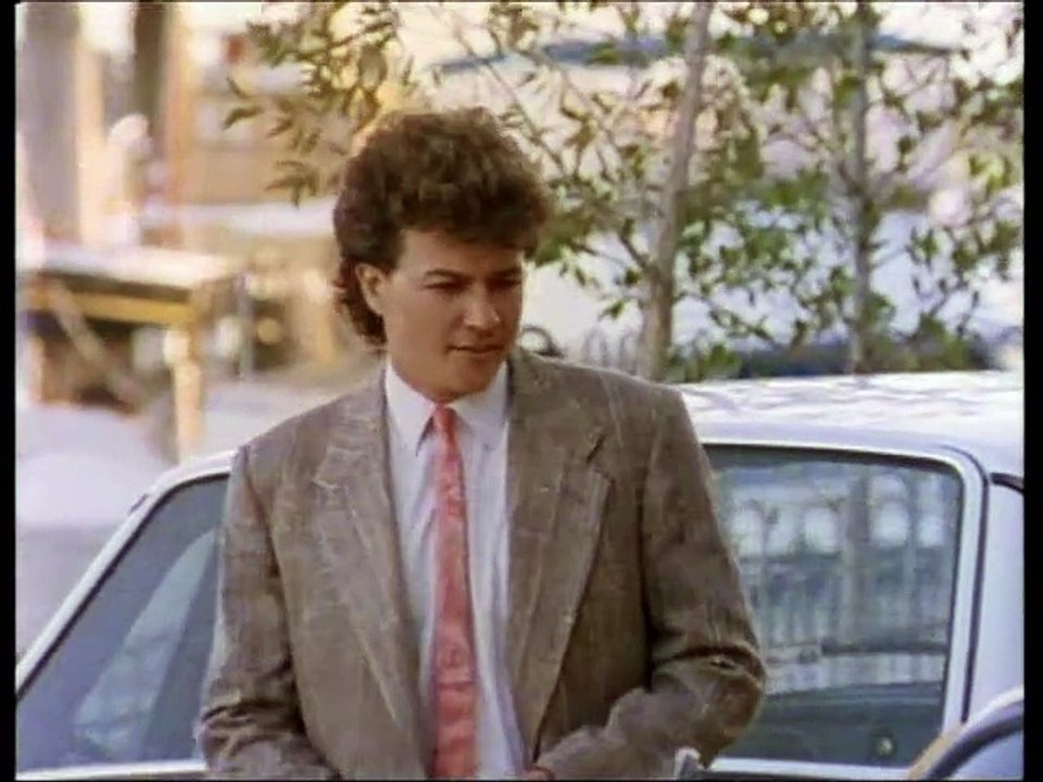 Rückkehr nach Eden (1985)  E12 - Die Versteigerung