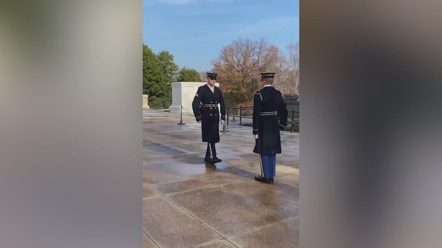 Honoring Tradition: The Powerful Changing of the Guard at Arlington Cemetery