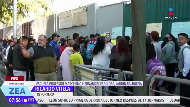 Padres de familia exigen la destitución de una maestra en la alcaldía Venustiano Carranza, CDMX