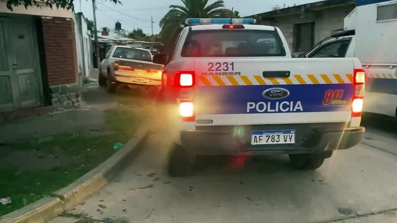 ROBO, DROGAS Y VIOLENCIA: DETIENEN A 18 INTEGRANTES DE UNA PATOTA QUE IRRUMPIÓ EN LA CASA DE UNA ABUELA DE 87 AÑOS