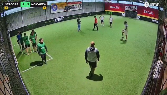 Les Copains D Abord - Novarea 10/03 à 18:36 - Football Terrain 1 (LeFive Pau)