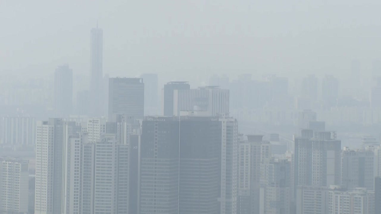 [날씨] 포근하지만 초미세먼지 '비상'...수도권 올봄 첫 '비상저감조치' / YTN