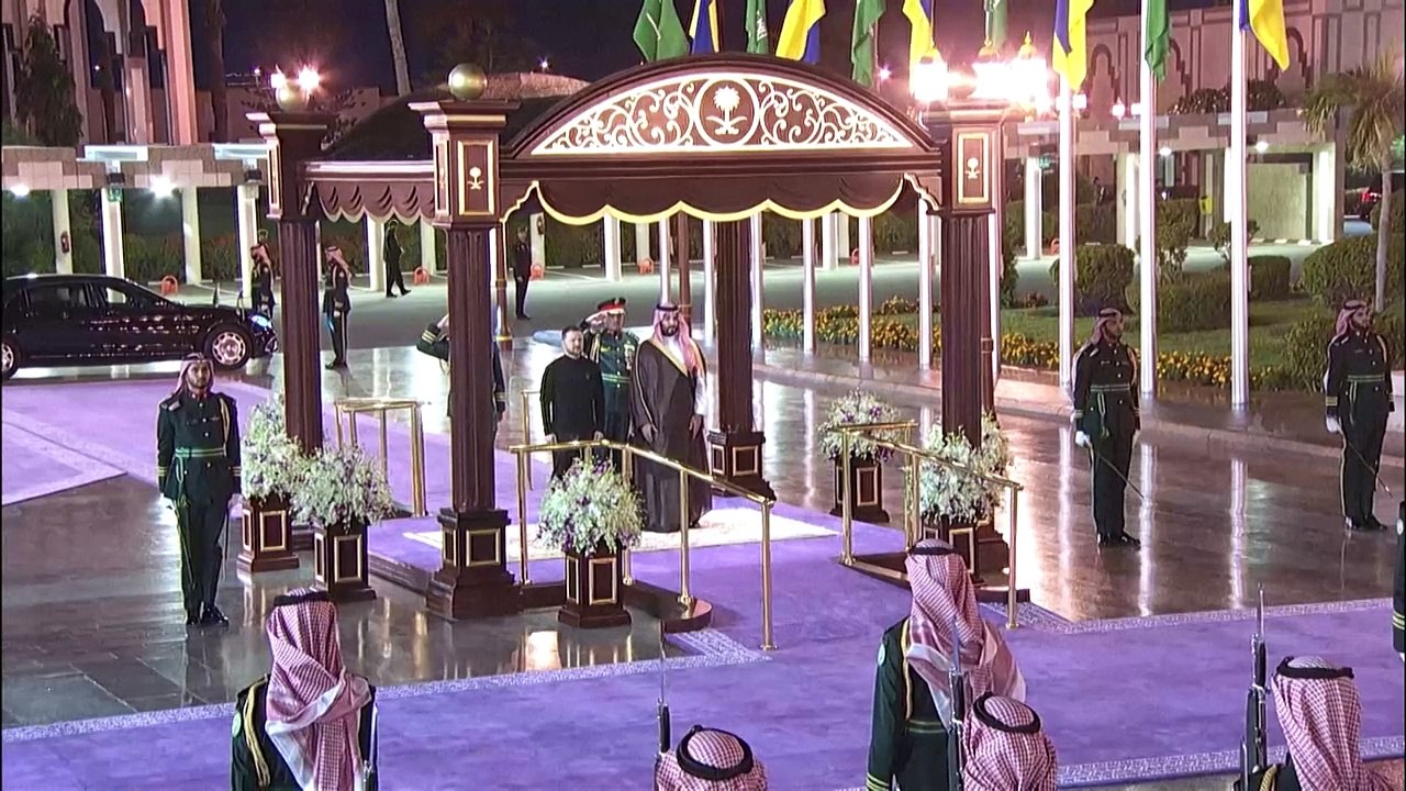Zelensky e Rubio chegam à Arábia Saudita na véspera de reunião-chave sobre Ucrânia