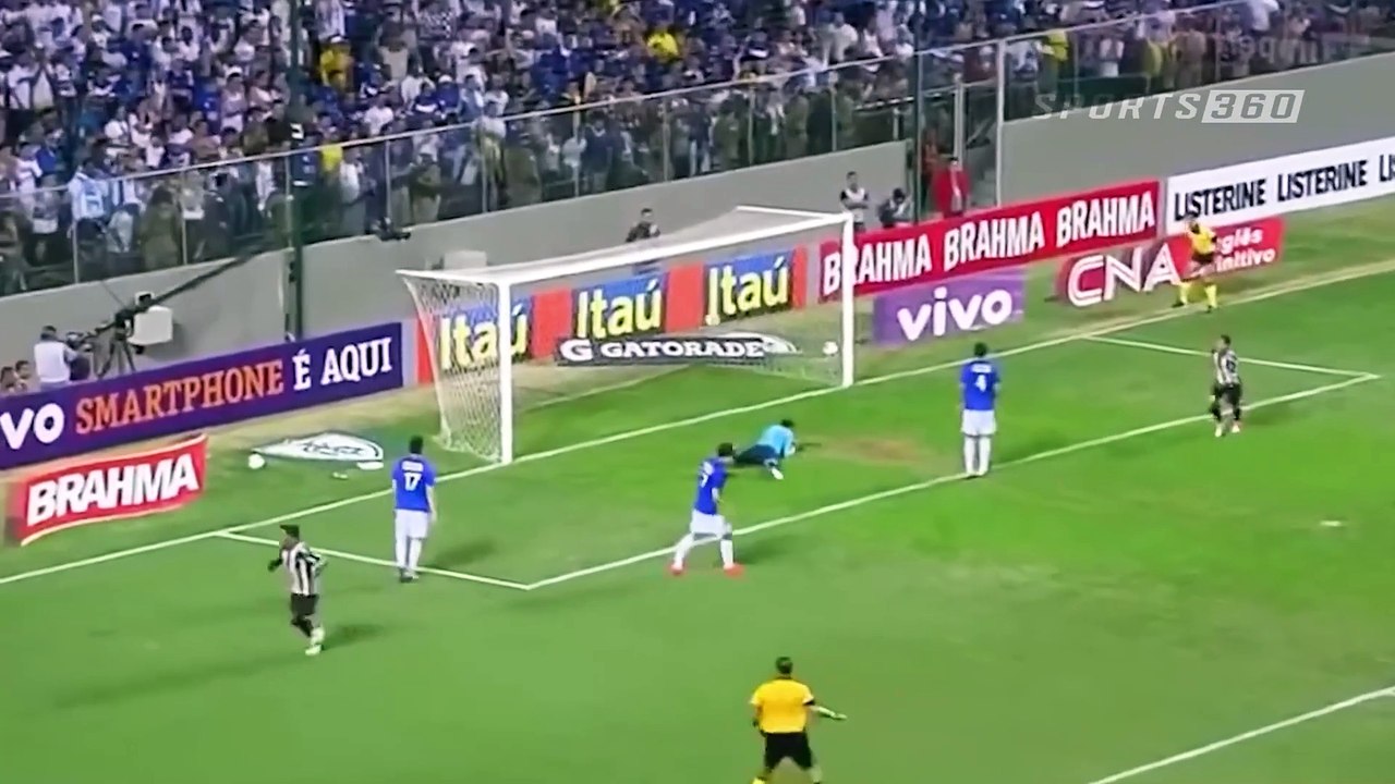 Ronaldinho Top 20 Goals That SHOCKED The World 1080p