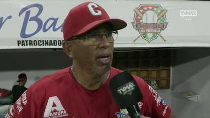 Rodrigo Merón, manager de Coclé, da declaraciones tras el juego 3 de la final juvenil