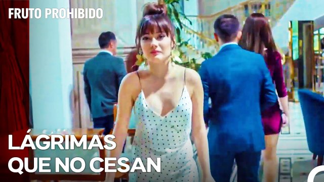 Zeynep Huyó De La Fiesta Y De Alihan - Fruto Prohibido Capitulo 44