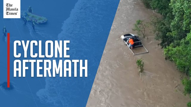 Australian emergency crews rescue people stranded in floodwaters