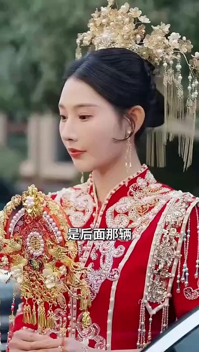 Stepsister stole her groom, forcing her into a marriage swap. But she healed her crippled husband and rose to power.