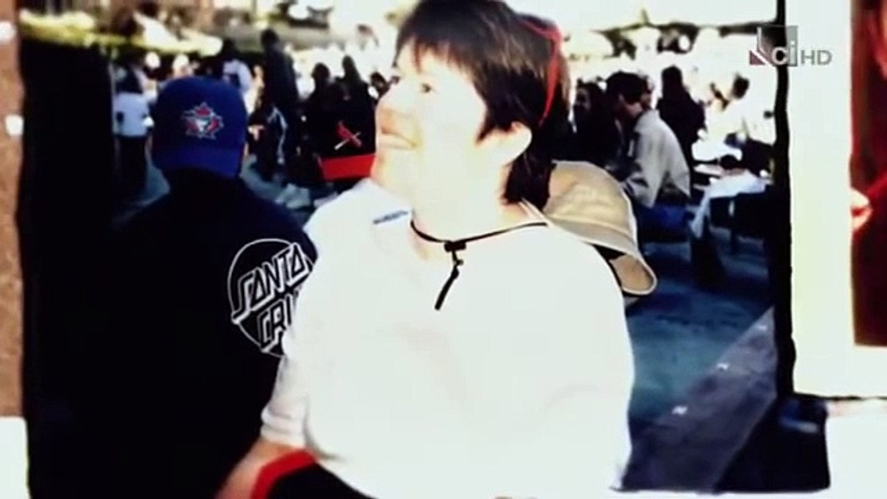 Serial Killers-C.S-L'assassino è nascosto tra di voi. Nato per Uccidere. Documentario ITA